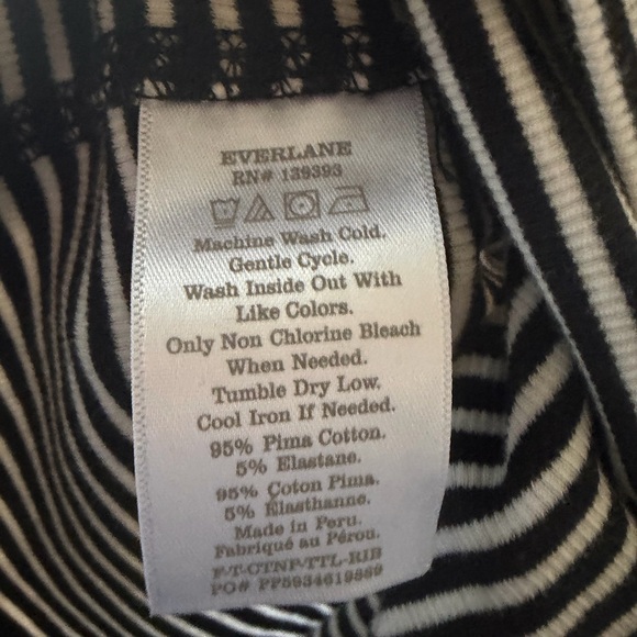 Everlane The Luxe Rib Turtleneck - Picture 6 of 8